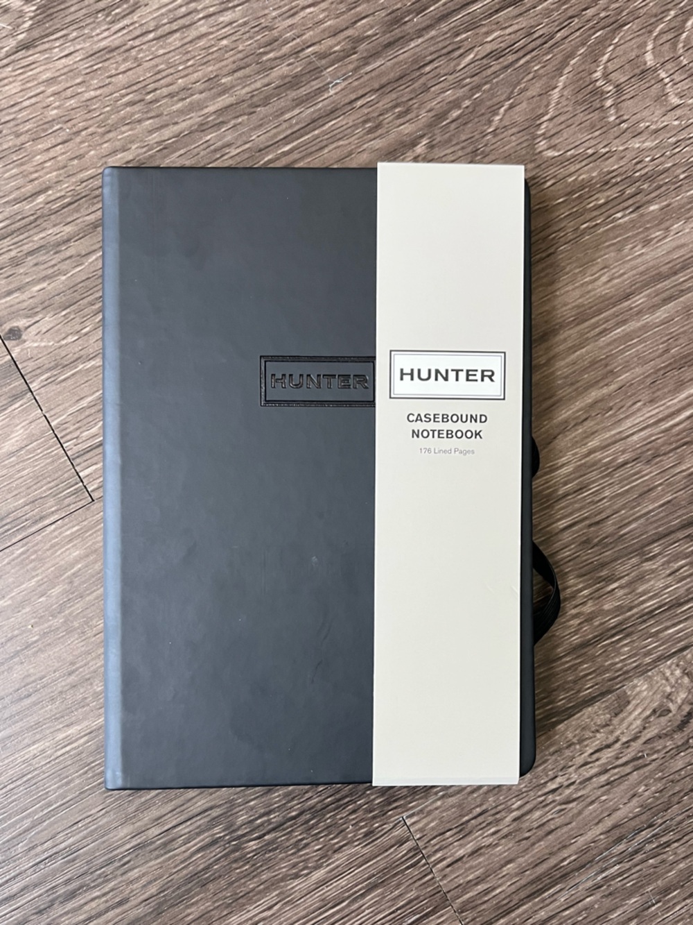 Hunter Black Portfolio Case with Elastic Carry Strap